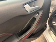 Ford Fiesta 1.0T EcoBoost ST-Line X Euro 6 (s/s) 5dr 23