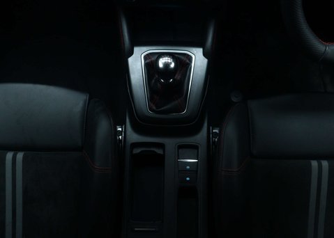 Ford Focus 2.3T EcoBoost ST Hatchback 5dr Petrol Manual Euro 6 (s/s) (280 ps) 19