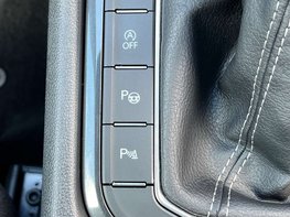 Volkswagen Tiguan 2.0 Tiguan R-Line TDI Semi-Auto 5dr 75