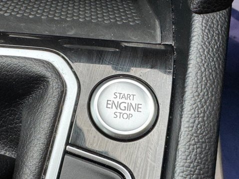 Volkswagen Passat 2.0 TDI EVO SE Nav Euro 6 (s/s) 5dr 31