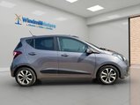 Hyundai i10 1.2 Premium SE Euro 6 5dr 3