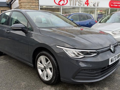 Volkswagen Golf LIFE TSI