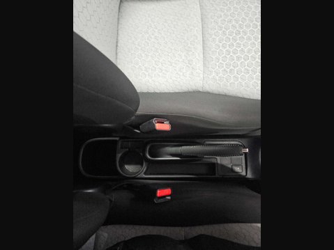 Toyota Yaris 1.3 Yaris T Spirit VVT-i 5dr 83