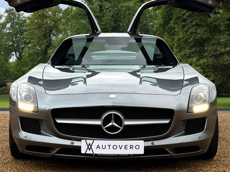 Mercedes-Benz SLS SLS AMG 2