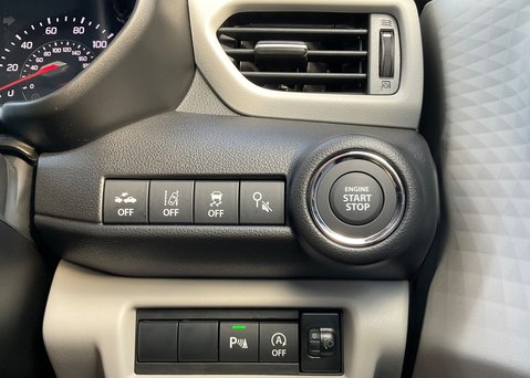 Suzuki Swift Ultra 1.2 Mild Hybrid 27