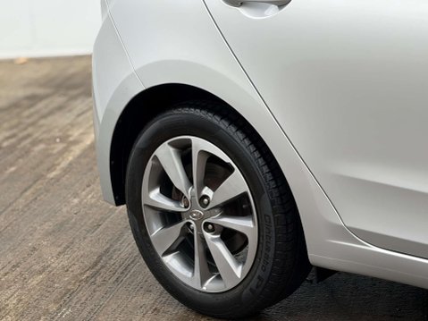 Hyundai i20 1.4 i20 SE MPI 5dr 7