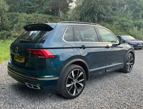 Volkswagen Tiguan 2.0 Tiguan R-Line TDI Semi-Auto 5dr 5