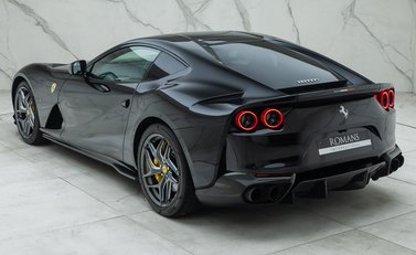 Ferrari 812 Superfast 9