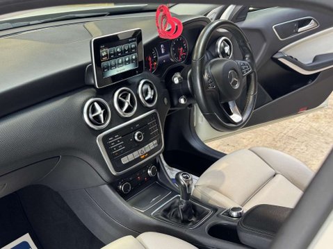 Mercedes-Benz A Class 1.6 A 160 SE 5dr 72
