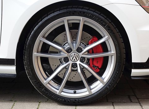 Volkswagen Golf GTI S Clubsport 10