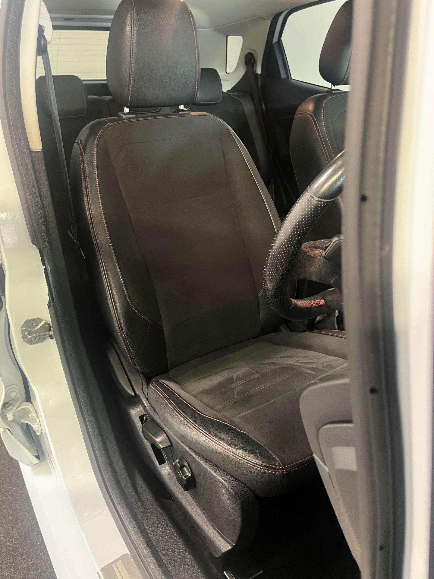 2020 Ford EcoSport — image 10