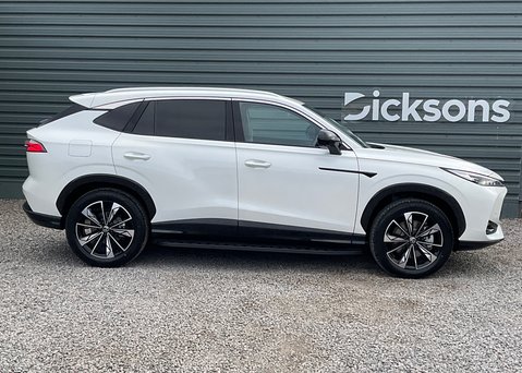 MG HS 1.5 T-GDI PHEV TROPHY 8
