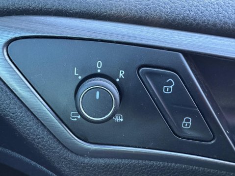 Volkswagen Golf 1.5 TSI EVO SE Nav DSG Euro 6 (s/s) 5dr 36