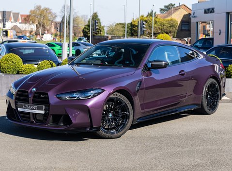 BMW M4 COMPETITION 2