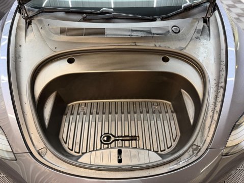 Tesla Model 3 (Dual Motor) Long Range Auto 4WDE 4dr 71