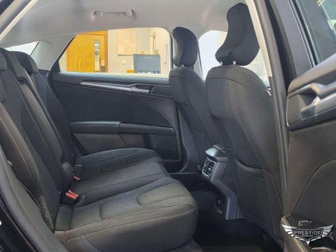 Ford Mondeo 2.0 TDCi Titanium Euro 6 (s/s) 5dr 60
