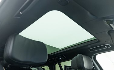 Land Rover Range Rover P615 SV 27