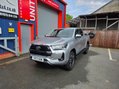 Toyota Hilux INVINCIBLE 4WD D-4D DCB AUTO 1