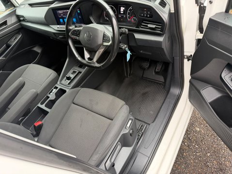 Volkswagen Caddy Maxi C20 TDI COMMERCE PRO 29