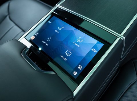 Land Rover Range Rover P530 AUTOBIOGRAPHY 19