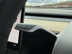 Tesla Model Y (Dual Motor) Long Range SUV 5dr Electric Auto 4WDE (384 bhp) 37