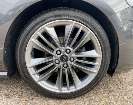 Ford Focus 1.0 Focus Vignale 5dr 13