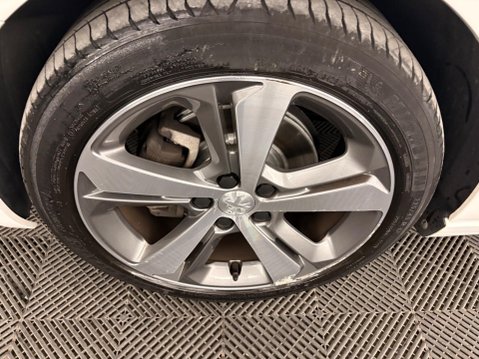 Peugeot 308 1.2 PureTech GPF Allure Euro 6 (s/s) 5dr 44