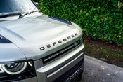 Land Rover Defender 90 V8. PLUMB BODYKIT. URBAN WHEELS. CARBON FIBRE INTERIOR. 4