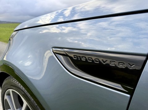 Land Rover Discovery SDV6 HSE LUXURY 23