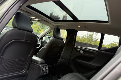 Volvo XC40 B3 ULTRA 26