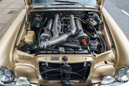 Mercedes-Benz S Class 300 SEL 6.3 32