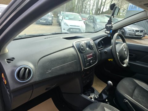 Dacia Sandero Stepway AMBIANCE DCI 4