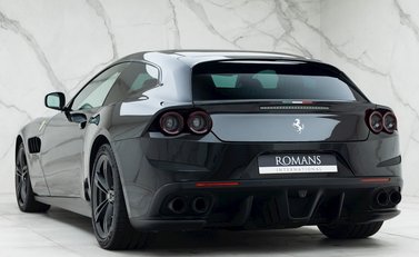 Ferrari GTC4 Lusso 3