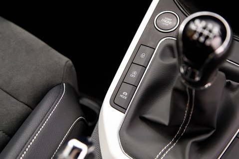SEAT Arona TSI XCELLENCE LUX 34