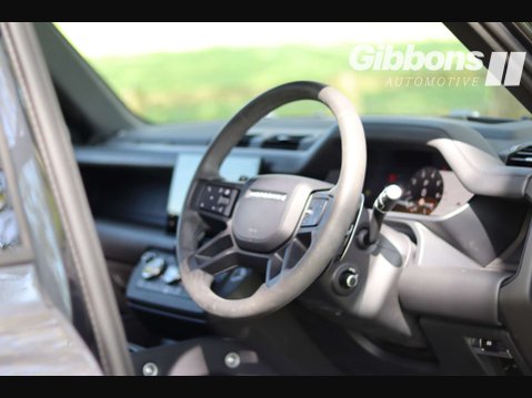 Land Rover Defender 5.0 Defender V8 Auto 4WD 5dr 54