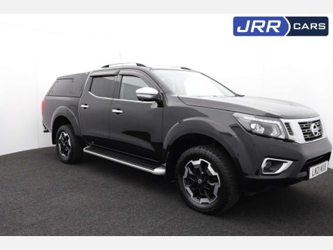 Nissan Navara 2.3 Navara Tekna dCi Auto 4WD 5dr 1