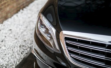 Mercedes-Benz S Class S 65 L Saloon 31