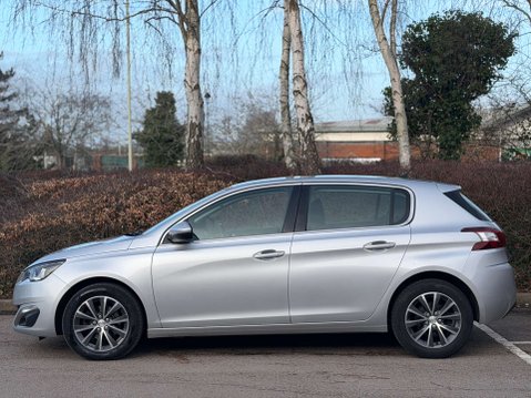 Peugeot 308 1.6 308 Allure HDi Blue S/S 5dr 8