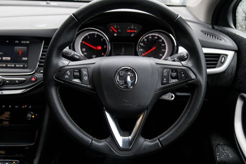 Vauxhall Astra SRI NAV 20