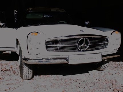 Mercedes-Benz W113 230SL 8