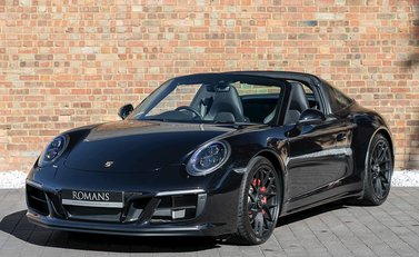 Porsche 911 (991.2) Targa 4 GTS 6