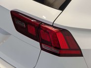 Volkswagen Tiguan 1.5 Tiguan R-Line TSi Semi-Auto 5dr 43