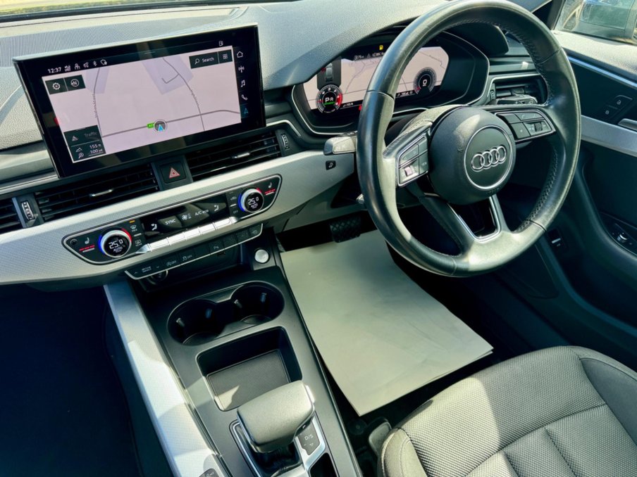 2020 Audi A4 — image 13