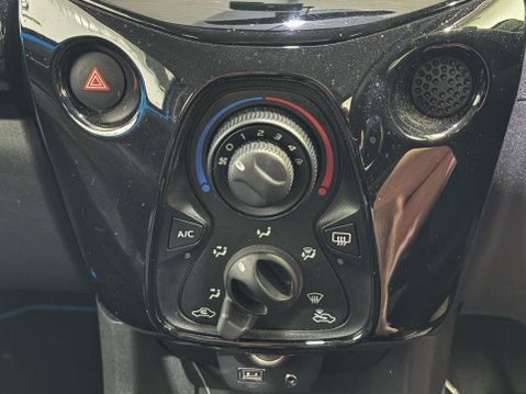 Toyota Aygo 1.0 VVT-i x-cite Euro 6 5dr 35