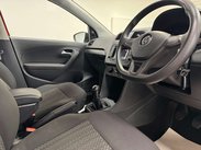 Volkswagen Polo 1.0 Polo S AC 5dr 32