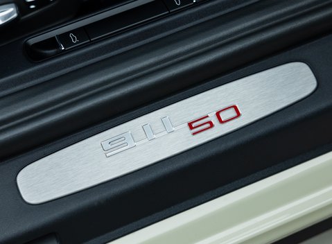 Porsche 911 50TH ANNIVERSARY EDITION (991) 21