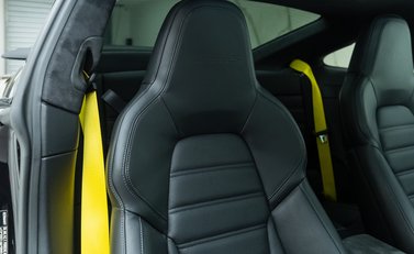 Porsche 911 Turbo S (992) 16