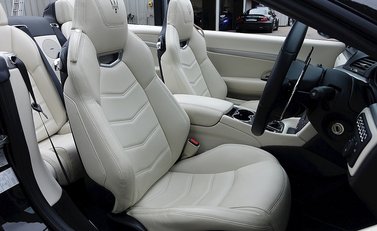 Maserati Grancabrio Sport 18