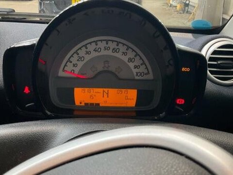 Smart Fortwo Coupe 1.0 MHD Passion SoftTouch Euro 5 (s/s) 2dr 11