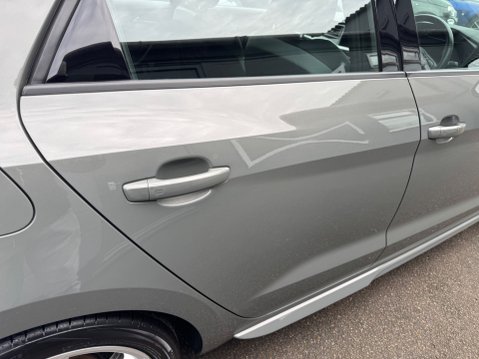 Audi A1 S LINE 35 TFSI S-A 12